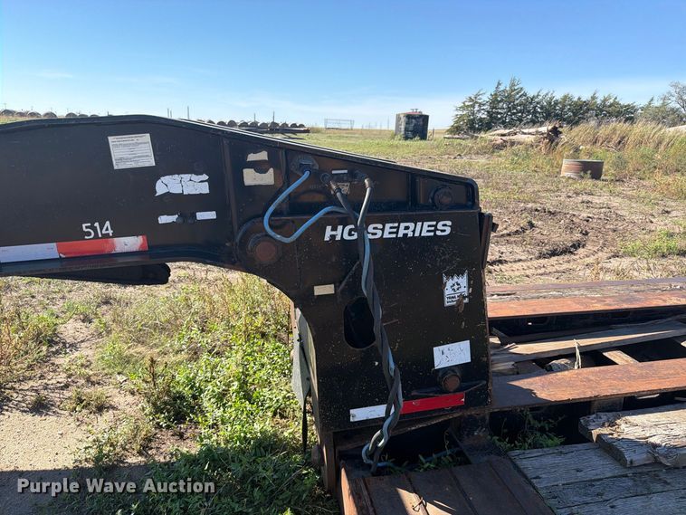 image for item EI7776 2000 Trail King TK110HDC lowboy equipment trailer
