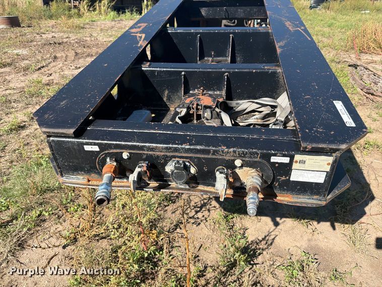 image for item EI7776 2000 Trail King TK110HDC lowboy equipment trailer