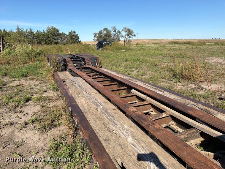 image for item EI7776 2000 Trail King TK110HDC lowboy equipment trailer