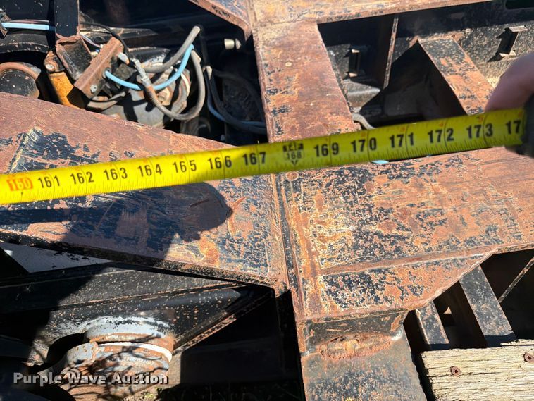 image for item EI7776 2000 Trail King TK110HDC lowboy equipment trailer
