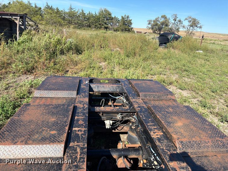 image for item EI7776 2000 Trail King TK110HDC lowboy equipment trailer