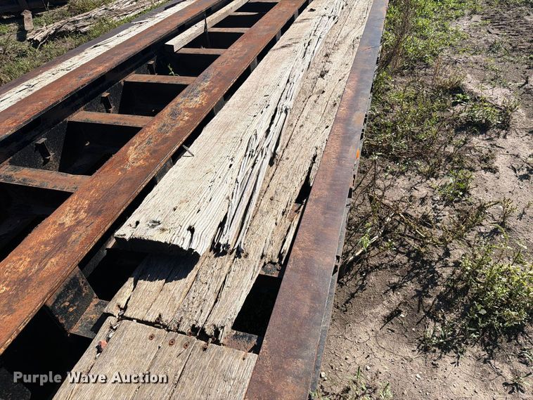 image for item EI7776 2000 Trail King TK110HDC lowboy equipment trailer