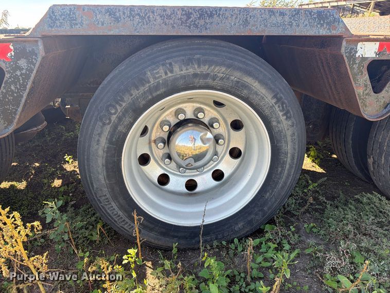 image for item EI7776 2000 Trail King TK110HDC lowboy equipment trailer