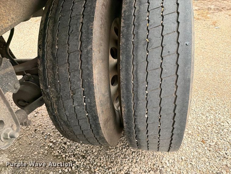 image for item EI7824 1989 Timpte grain trailer