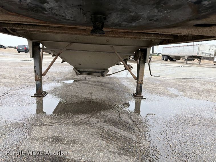 image for item EI7825 1995 Timpte grain trailer