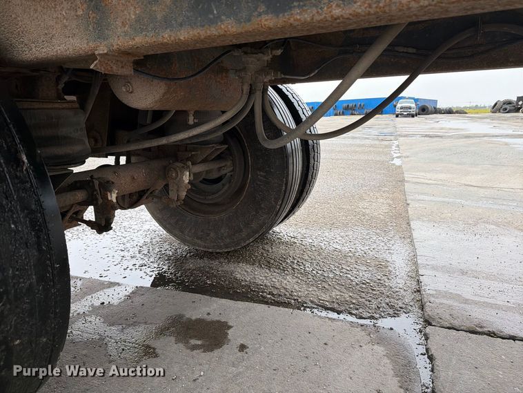 image for item EI7825 1995 Timpte grain trailer