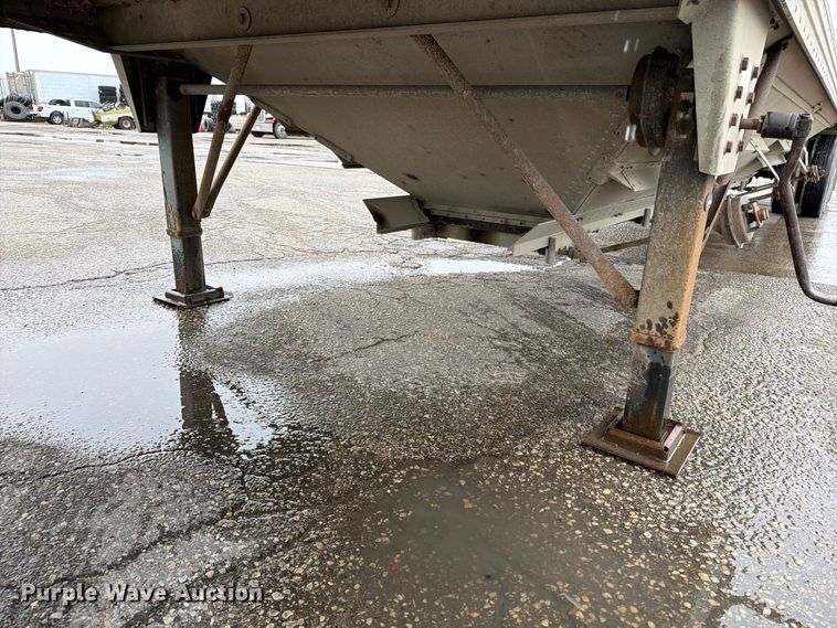 image for item EI7825 1995 Timpte grain trailer