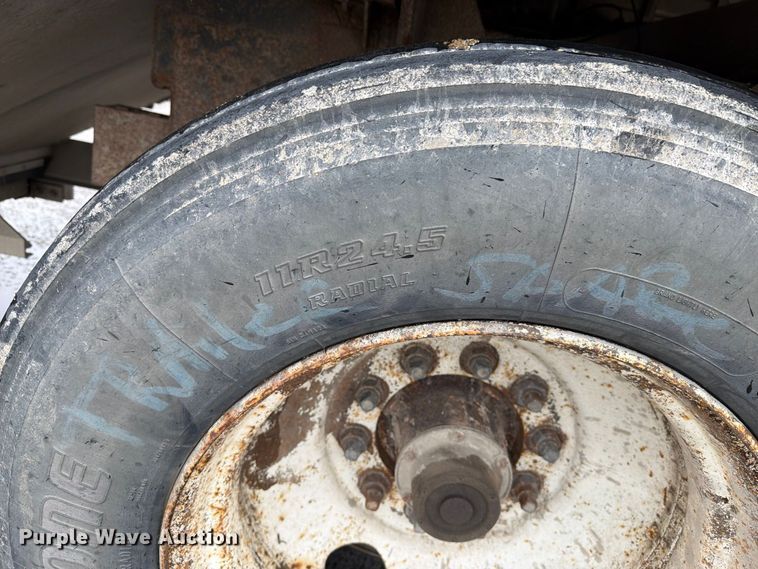 image for item EI7825 1995 Timpte grain trailer