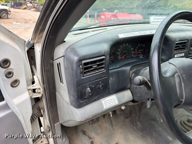 image for item EO8807 2007 Ford F750 Super Duty XL crane truck