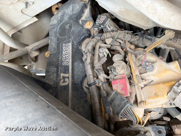 image for item EO8807 2007 Ford F750 Super Duty XL crane truck