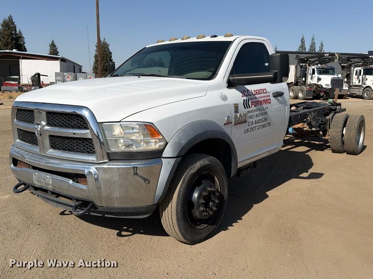 image for item EP3060 2014 RAM 5500 truck cab and chassis