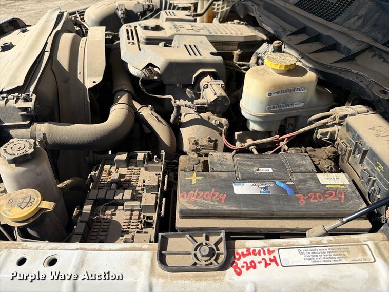 image for item EP3060 2014 RAM 5500 truck cab and chassis