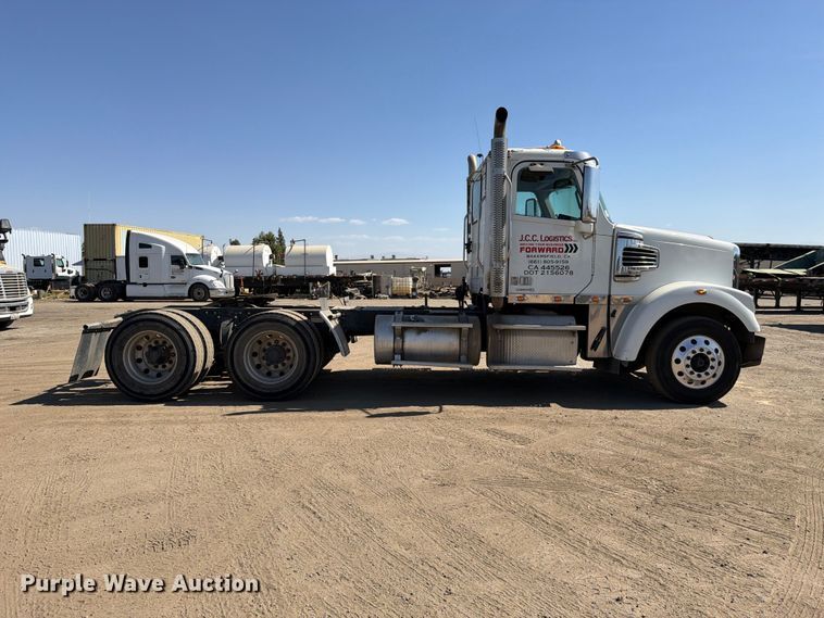 image for item EP3061 2013 Freightliner Coronado semi truck