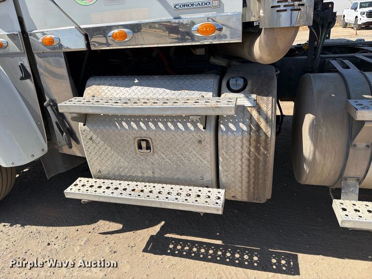 image for item EP3061 2013 Freightliner Coronado semi truck