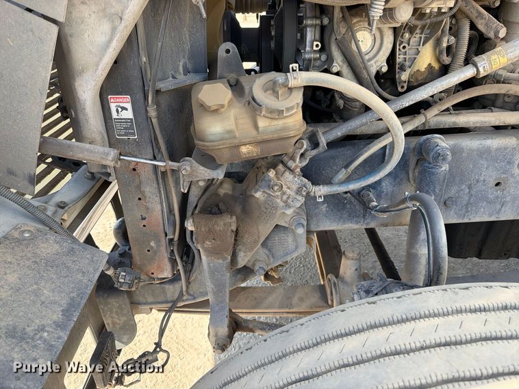 image for item EP3061 2013 Freightliner Coronado semi truck