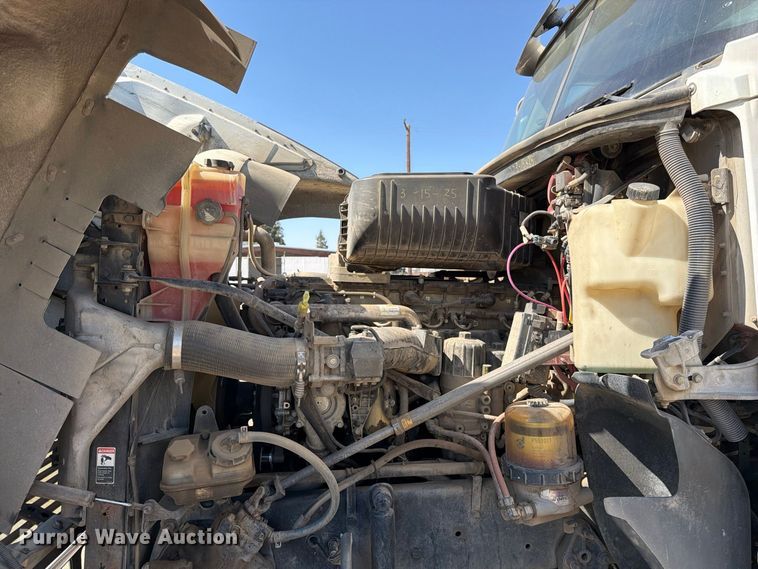 image for item EP3061 2013 Freightliner Coronado semi truck