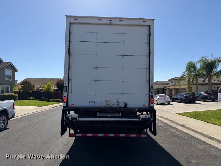 image for item EP3067 2011 Freightliner Business Class M2 box truck