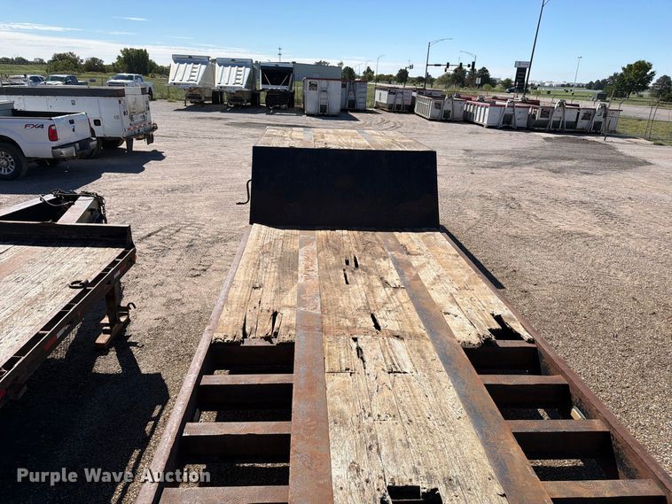 image for item EP7884 2011 Neville DRPNK double drop deck equipment trailer