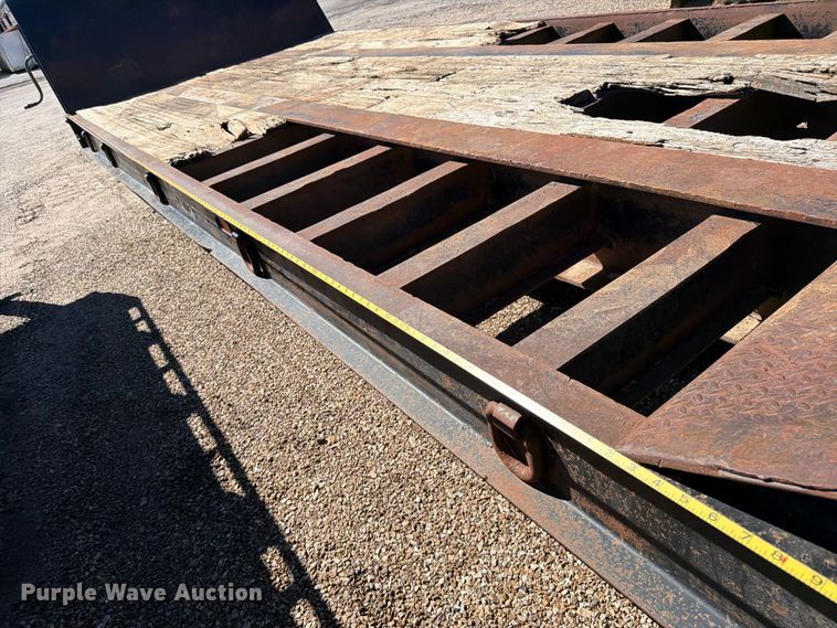 image for item EP7884 2011 Neville DRPNK double drop deck equipment trailer