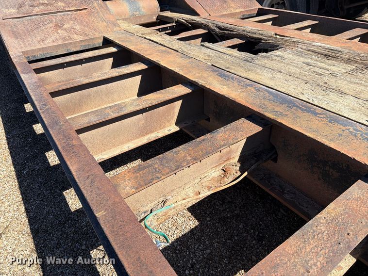 image for item EP7884 2011 Neville DRPNK double drop deck equipment trailer