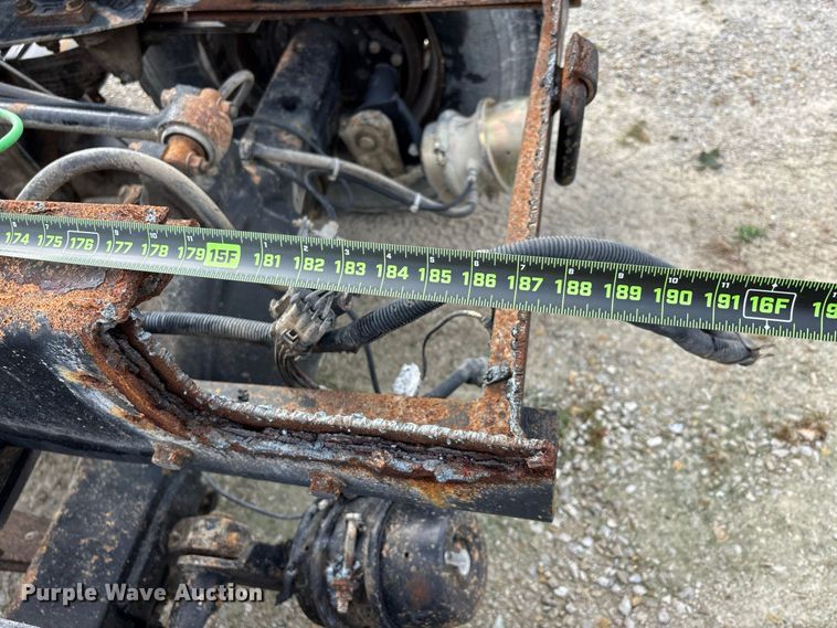 image for item ER3403 1999 International F2574 truck cab and chassis