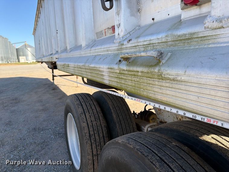 image for item ER3475 1989 Mate end dump trailer