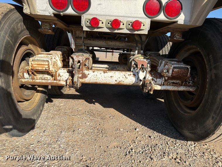 image for item ER3475 1989 Mate end dump trailer