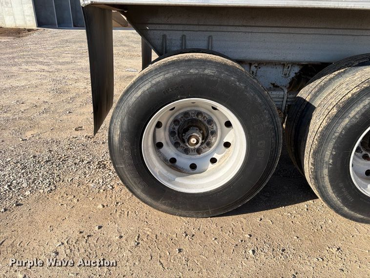 image for item ER3475 1989 Mate end dump trailer