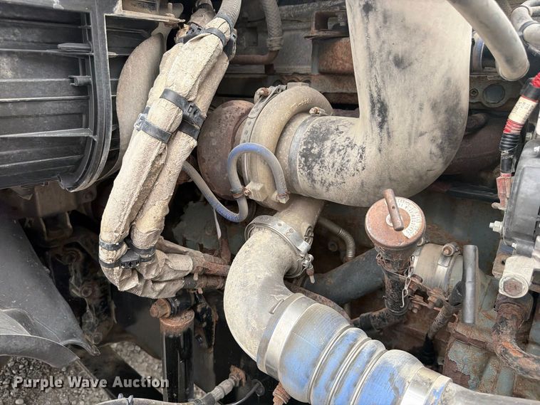 2016 Freightliner CASCADIA
