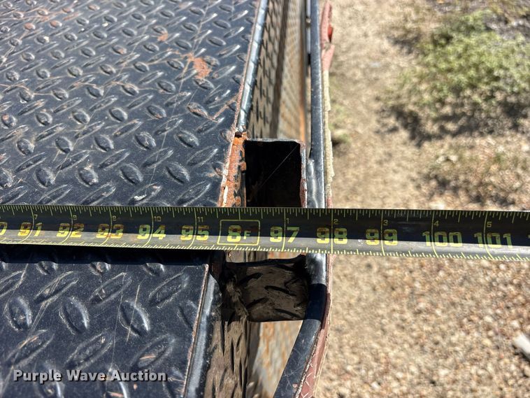 image for item ES8296 2014 Ford F550 Crew Cab flatbed truck