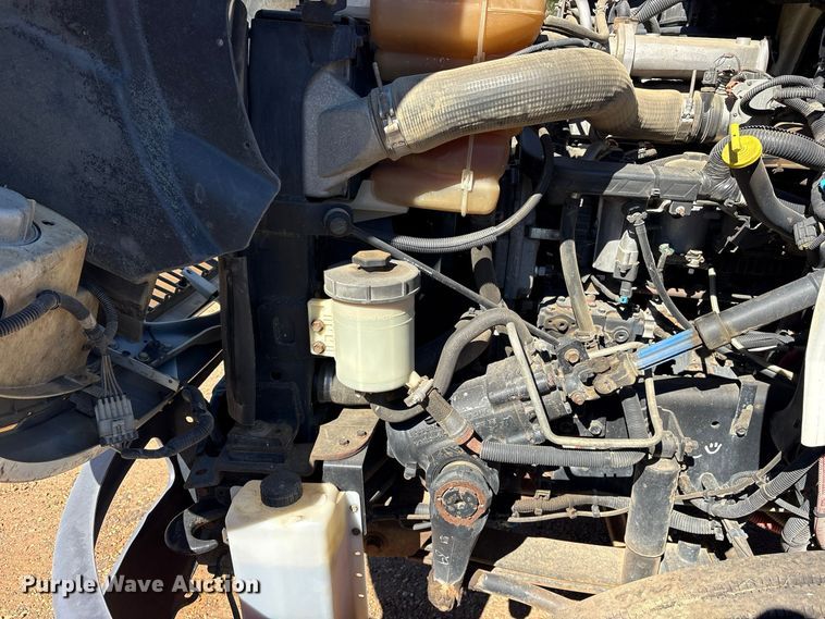 image for item ES8311 2016 International MF035 flatbed truck