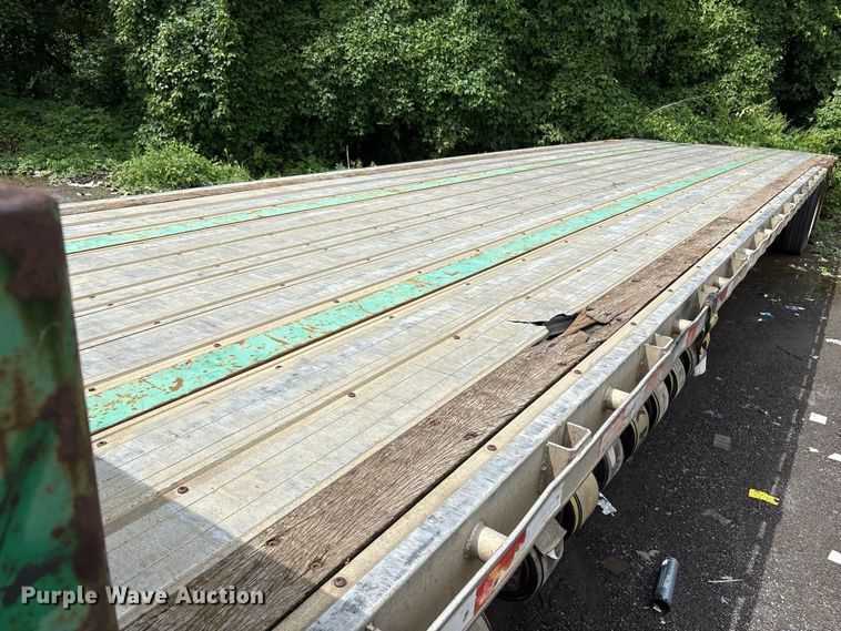 image for item ET8671 drop deck equipment trailer