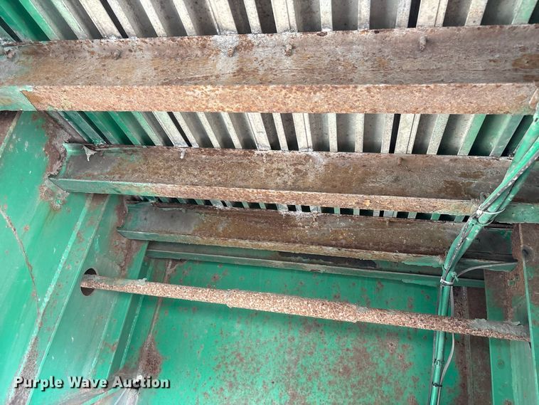 image for item ET8671 drop deck equipment trailer