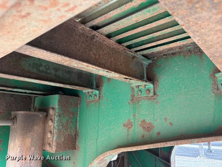 image for item ET8671 drop deck equipment trailer