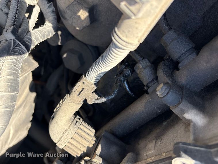 image for item ET8689 2020 Western Star 4700 semi truck