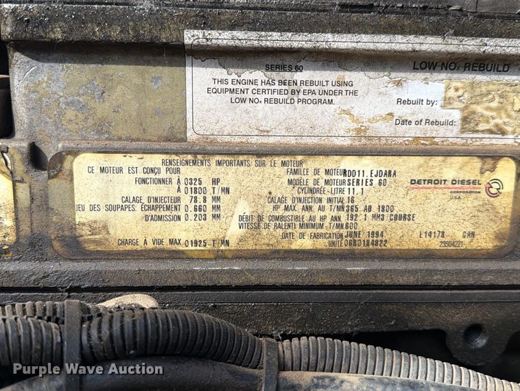 image for item EU0889 1995 Freightliner USF-1E semi truck