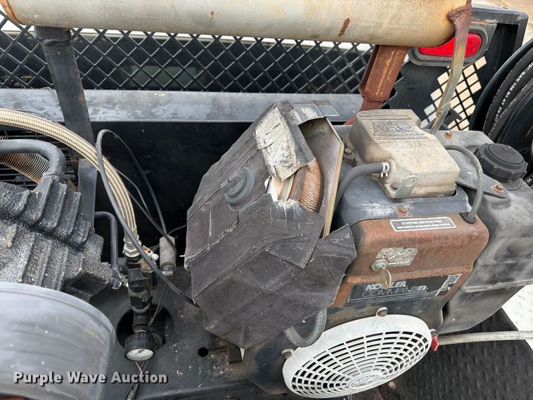 image for item EU0908 2008 Ford F550 Super Duty Crew Cab utility / service truck