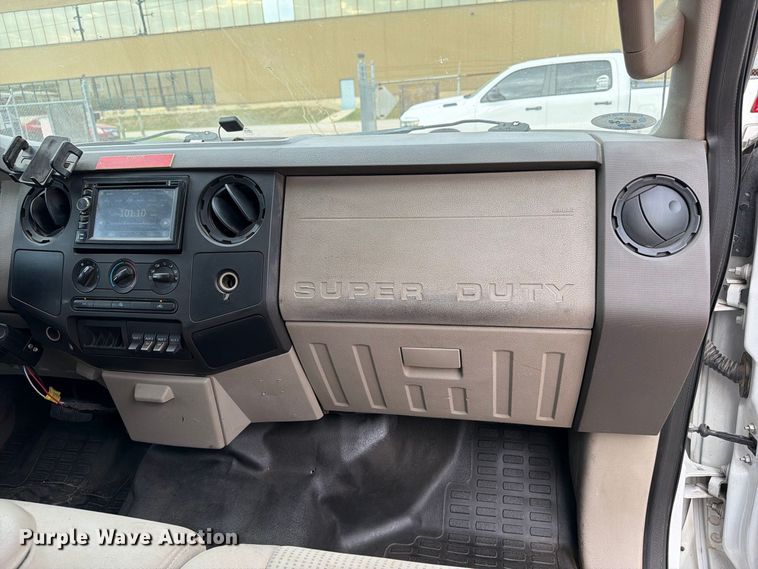 image for item EU0908 2008 Ford F550 Super Duty Crew Cab utility / service truck