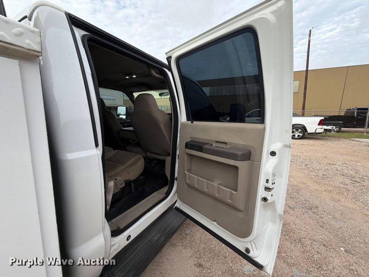image for item EU0908 2008 Ford F550 Super Duty Crew Cab utility / service truck