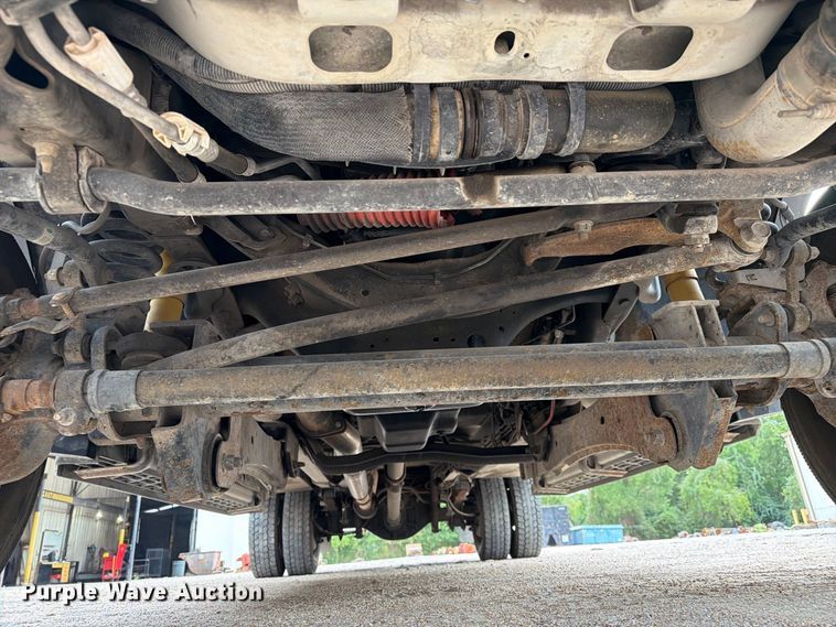 image for item EU0908 2008 Ford F550 Super Duty Crew Cab utility / service truck