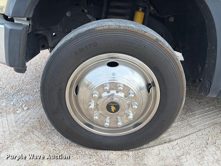 image for item EU0908 2008 Ford F550 Super Duty Crew Cab utility / service truck