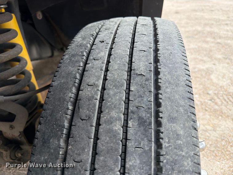 image for item EU0908 2008 Ford F550 Super Duty Crew Cab utility / service truck