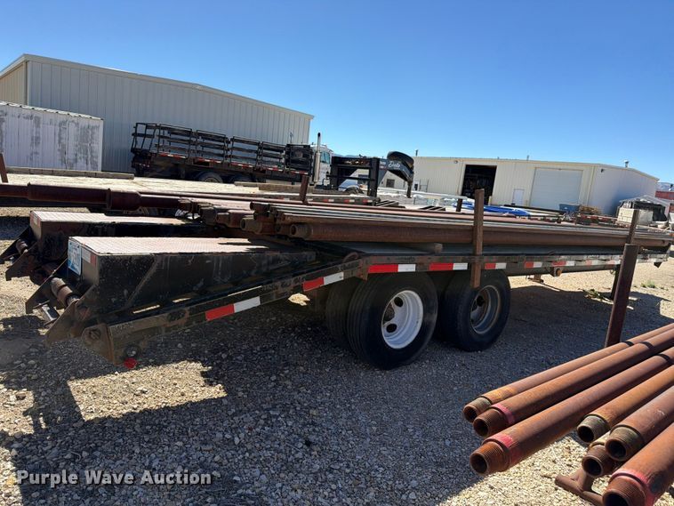 image for item EW2236 2005 C&B equipment trailer