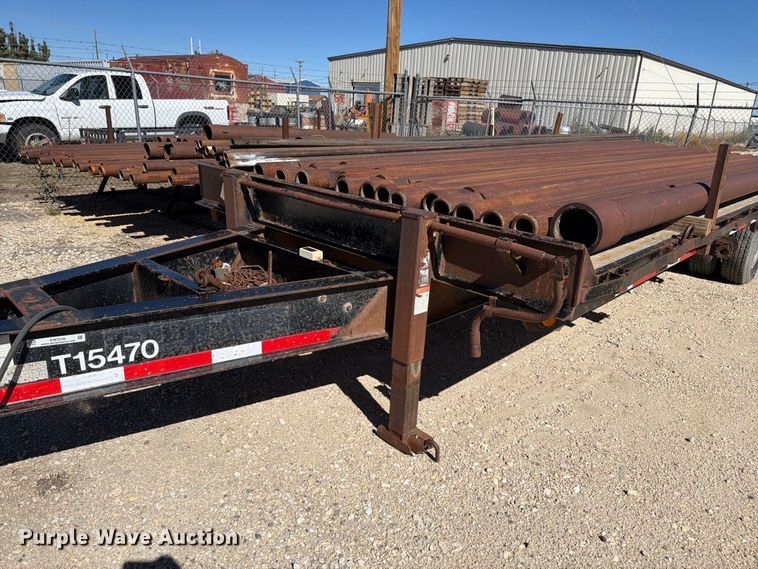 image for item EW2236 2005 C&B equipment trailer