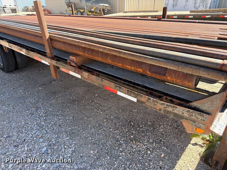 image for item EW2236 2005 C&B equipment trailer