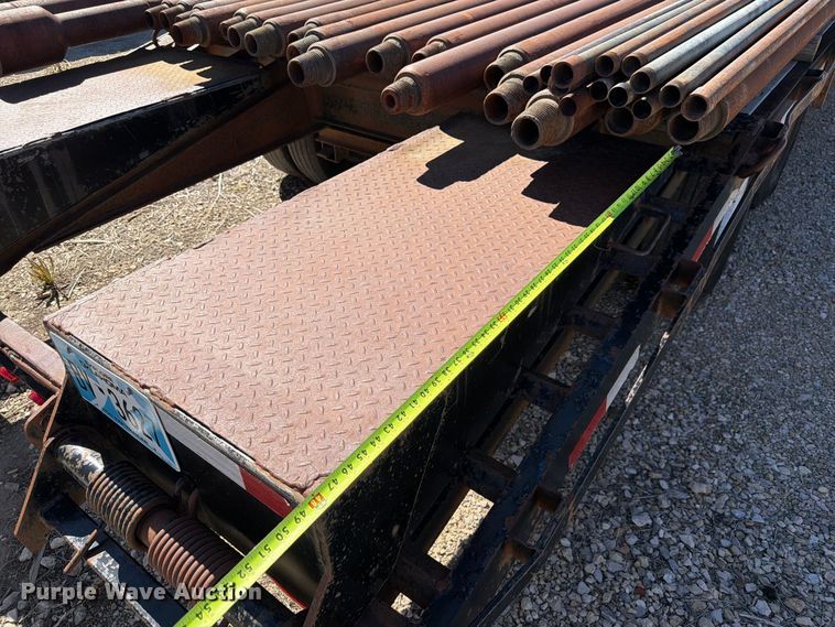 image for item EW2236 2005 C&B equipment trailer