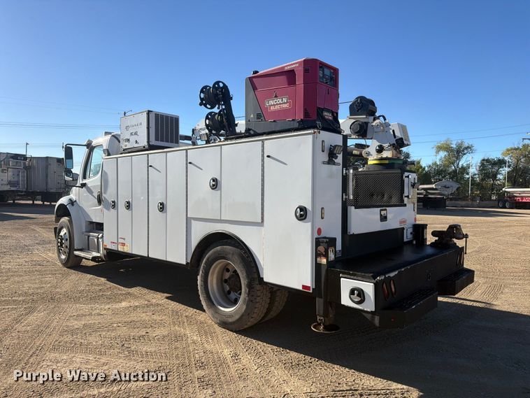 image for item EW2317 2016 Freightliner Business Class M2 utility / service truck
