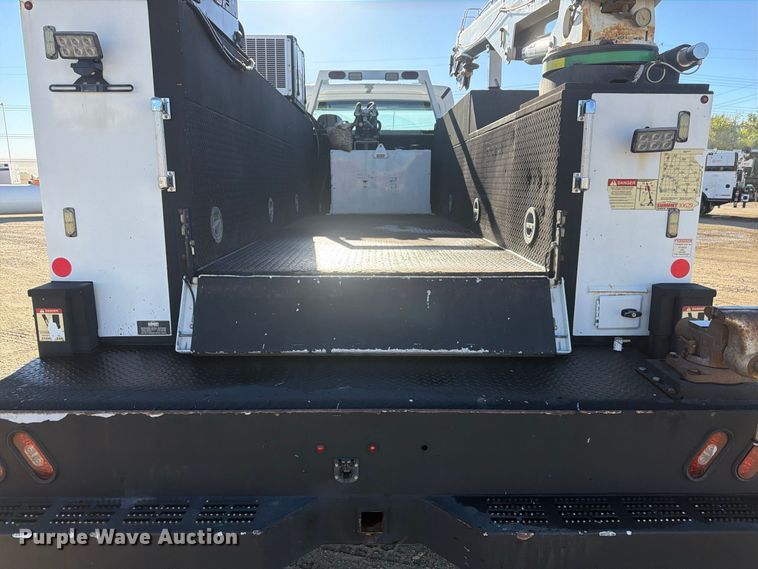image for item EW2317 2016 Freightliner Business Class M2 utility / service truck