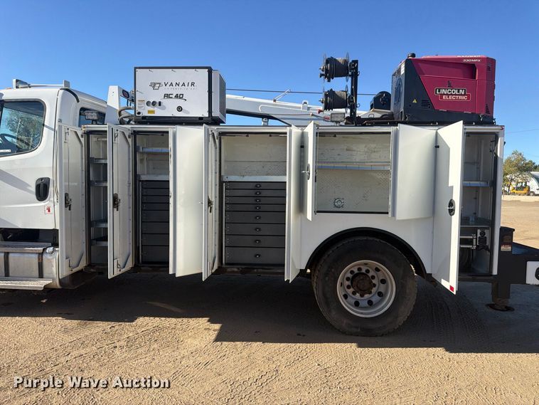 image for item EW2317 2016 Freightliner Business Class M2 utility / service truck