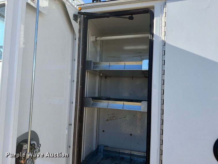 image for item EW2317 2016 Freightliner Business Class M2 utility / service truck